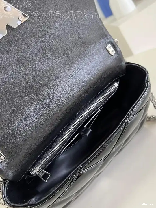 First bag ru LOUIS VUITTON Pico GO-14-23*16*10CM 0606